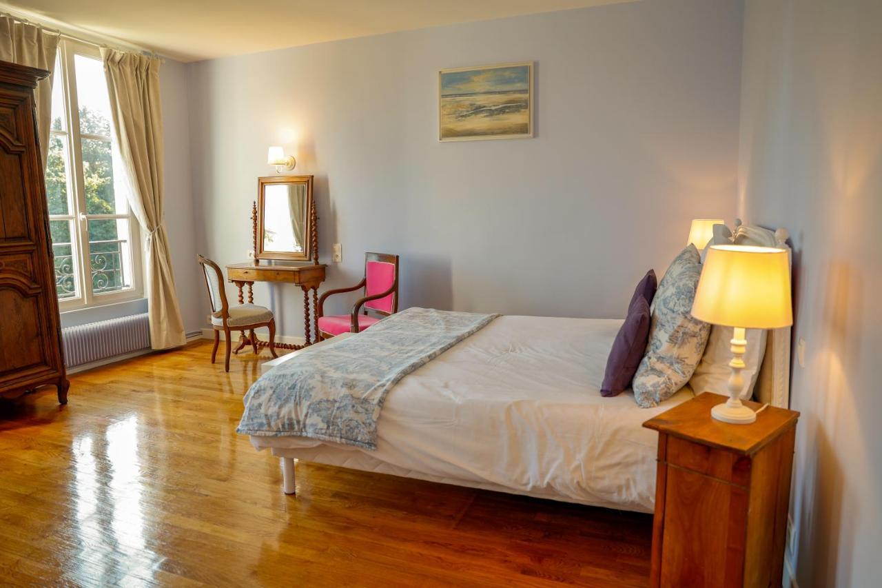 Chambres D'Hotes Du Bas Manoir Bretteville-sur-Odon Exteriör bild