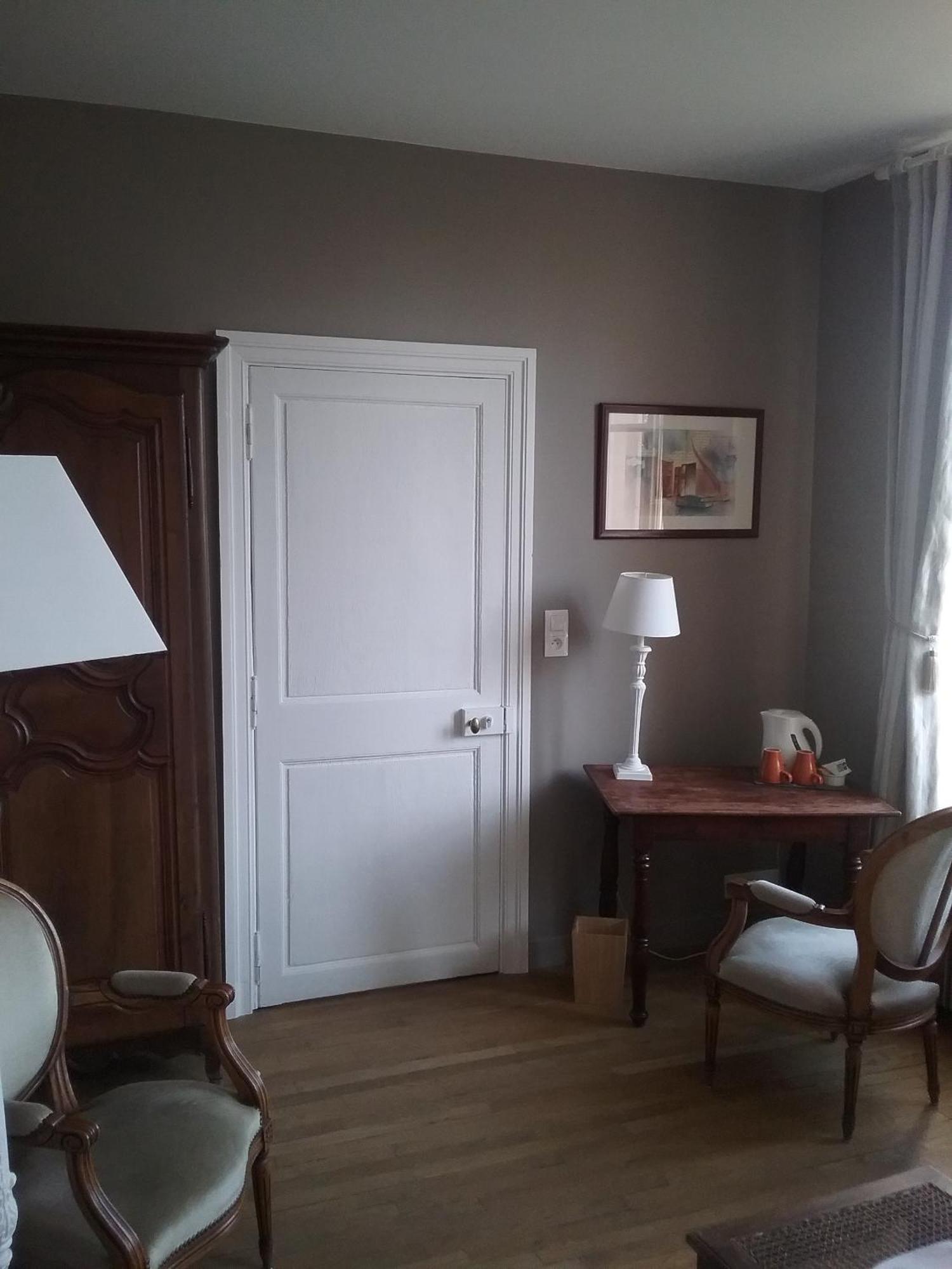 Chambres D'Hotes Du Bas Manoir Bretteville-sur-Odon Rum bild
