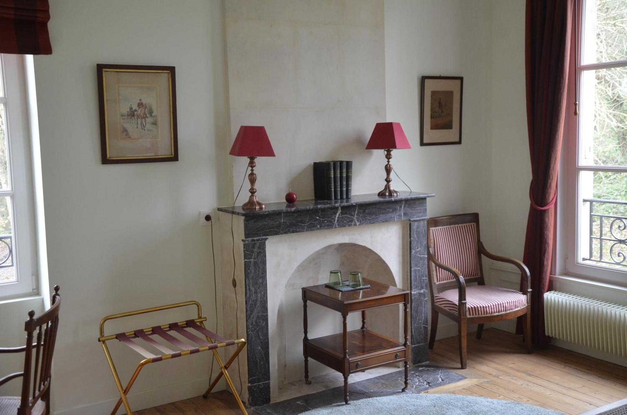 Chambres D'Hotes Du Bas Manoir Bretteville-sur-Odon Rum bild