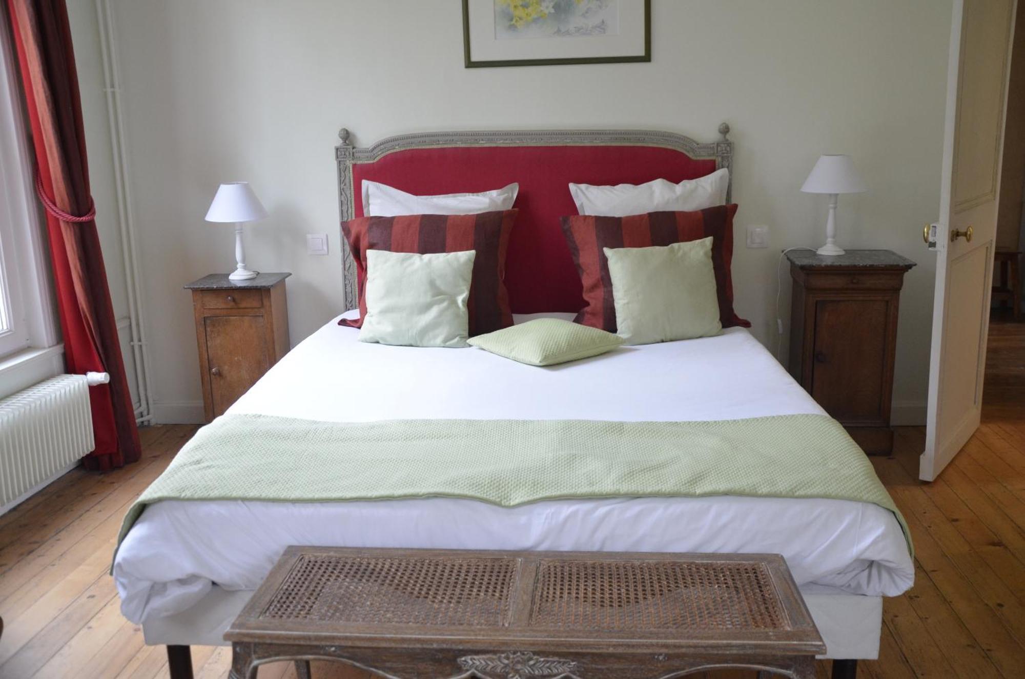Chambres D'Hotes Du Bas Manoir Bretteville-sur-Odon Exteriör bild