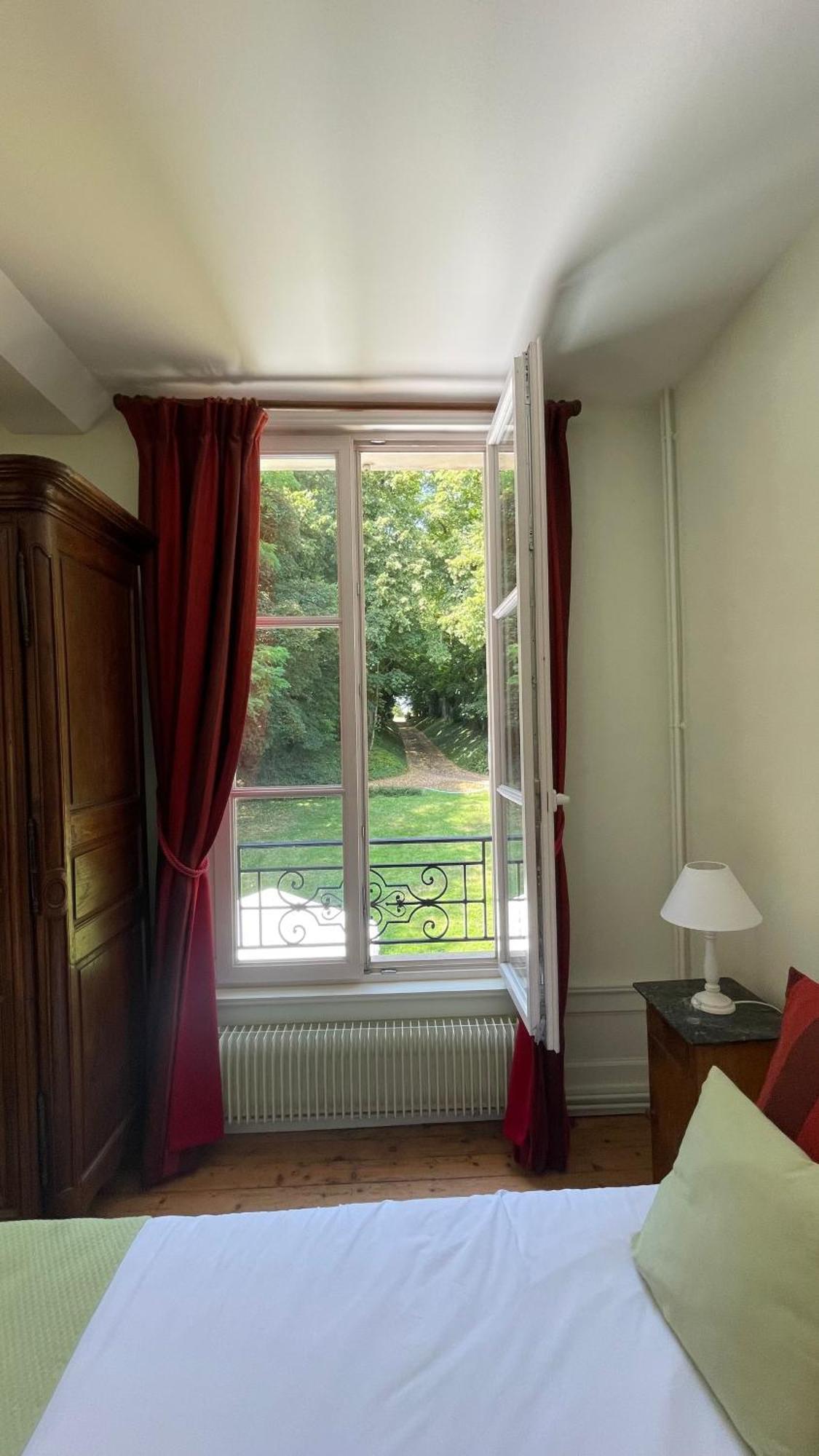 Chambres D'Hotes Du Bas Manoir Bretteville-sur-Odon Exteriör bild