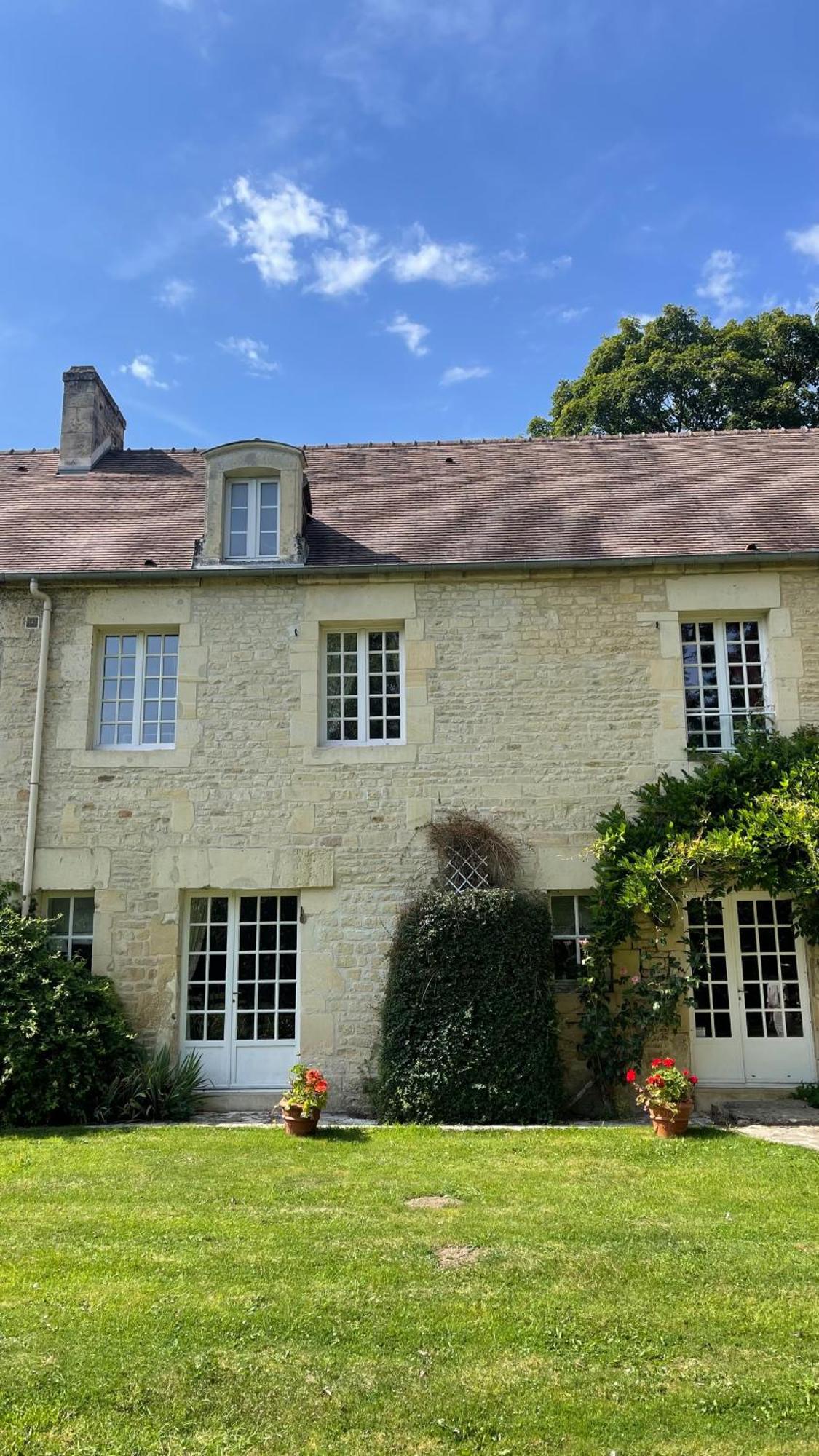 Chambres D'Hotes Du Bas Manoir Bretteville-sur-Odon Exteriör bild